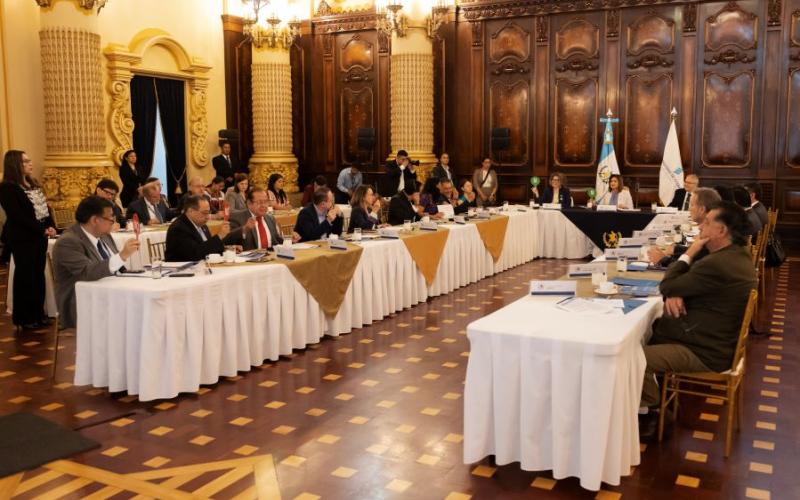 Gabinete económico presenta agenda de trabajo para este año